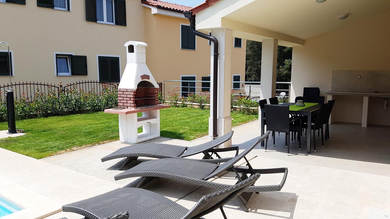 Villas Simag Banjole Ngoại thất bức ảnh