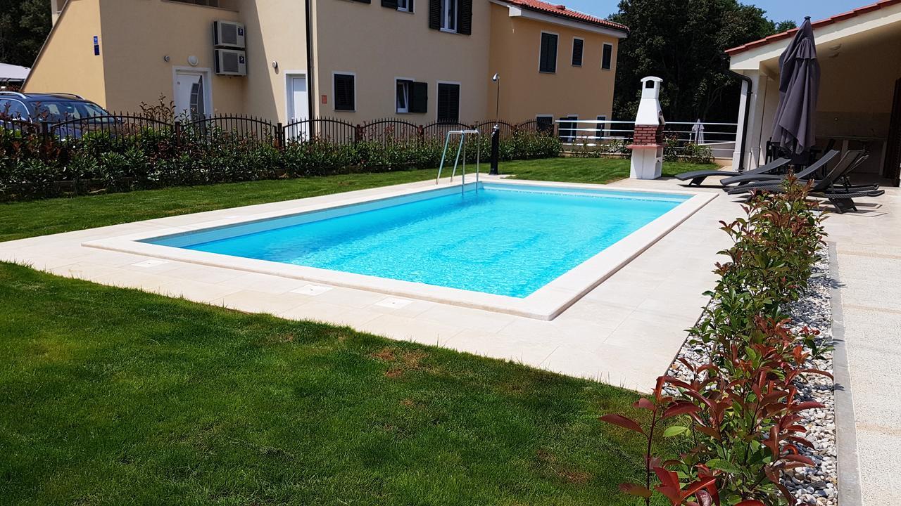 Villas Simag Banjole Ngoại thất bức ảnh