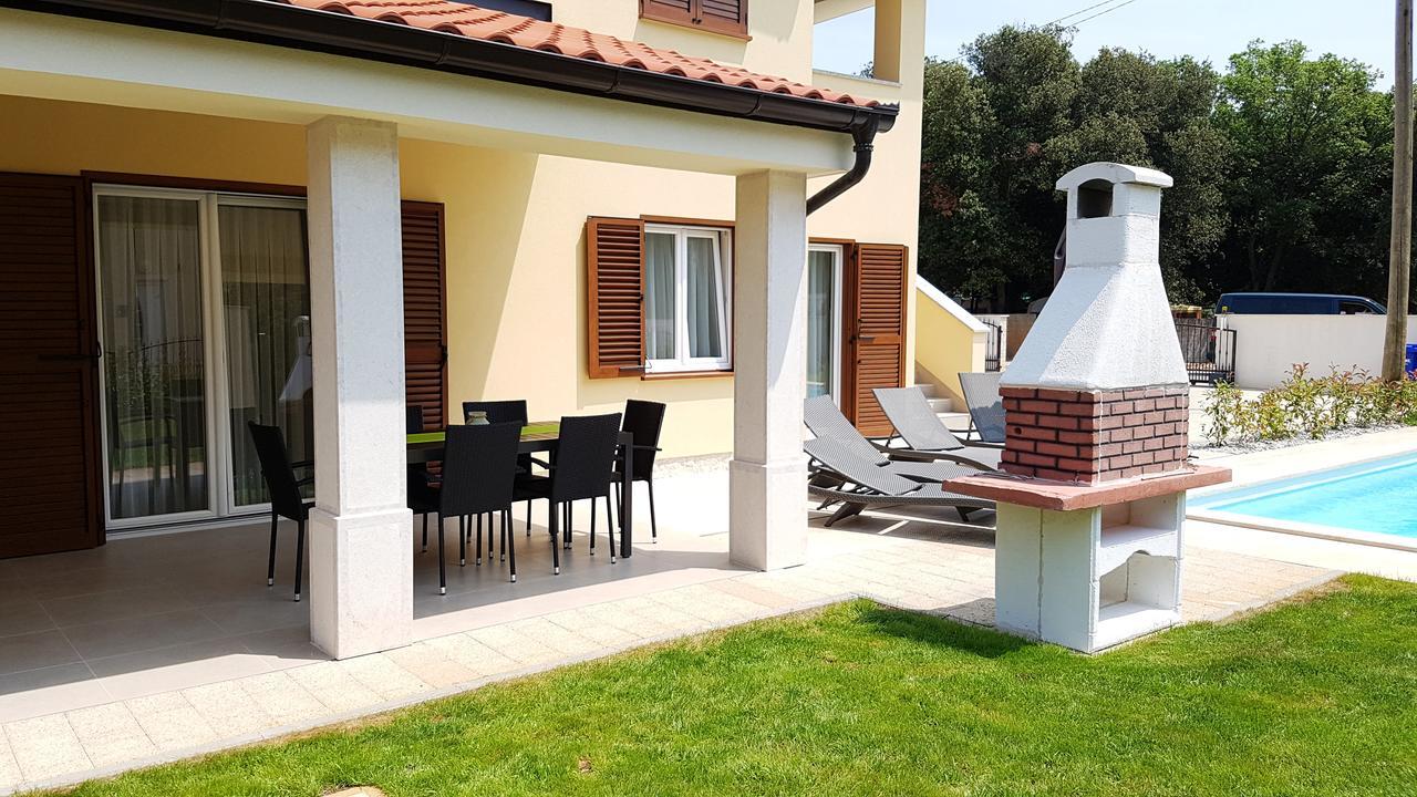 Villas Simag Banjole Ngoại thất bức ảnh